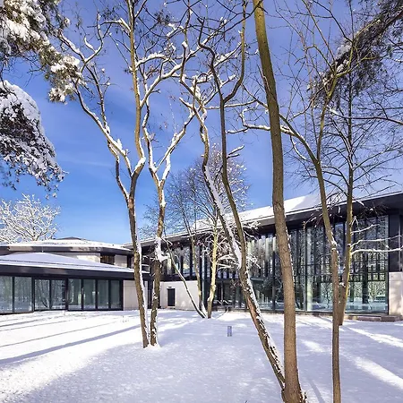 Eva Park Life & Resort