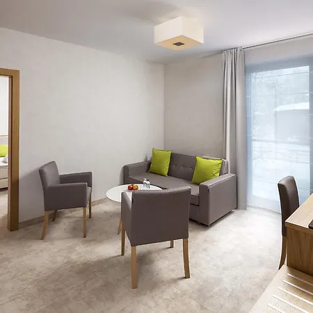 Eva Park Life & 4* Konstancin-Jeziorna