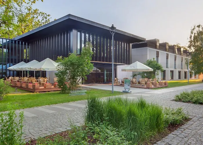 Eva Park Life & Ośrodek wypoczynkowy Konstancin-Jeziorna